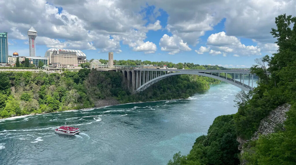 Niagara Falls, NY